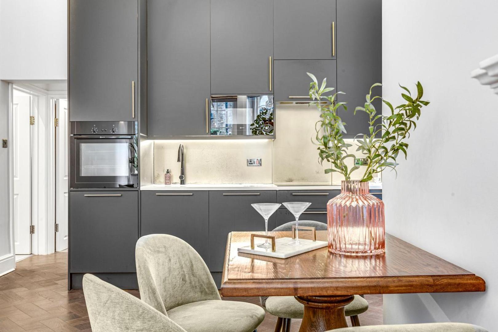 2 Bedroom Flat Chelsea Londen Buitenkant foto